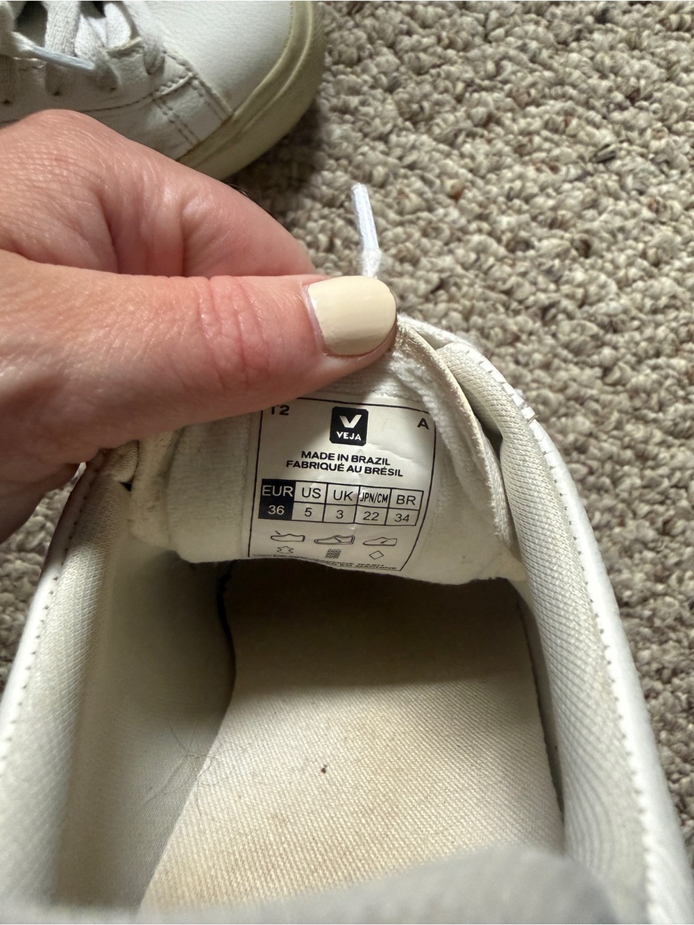 VEJA Campo Sneakers with Olive/Khaki V Logo - Picture 6 of 6